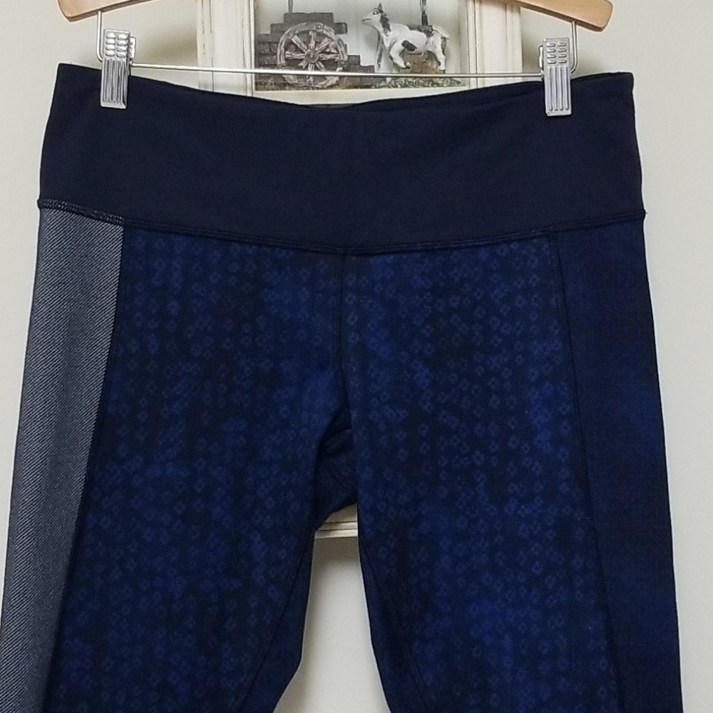 Lululemon Women's leggings Size 10 - Picture 2 of 10